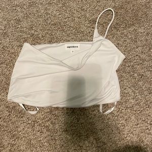 One shoulder crop top